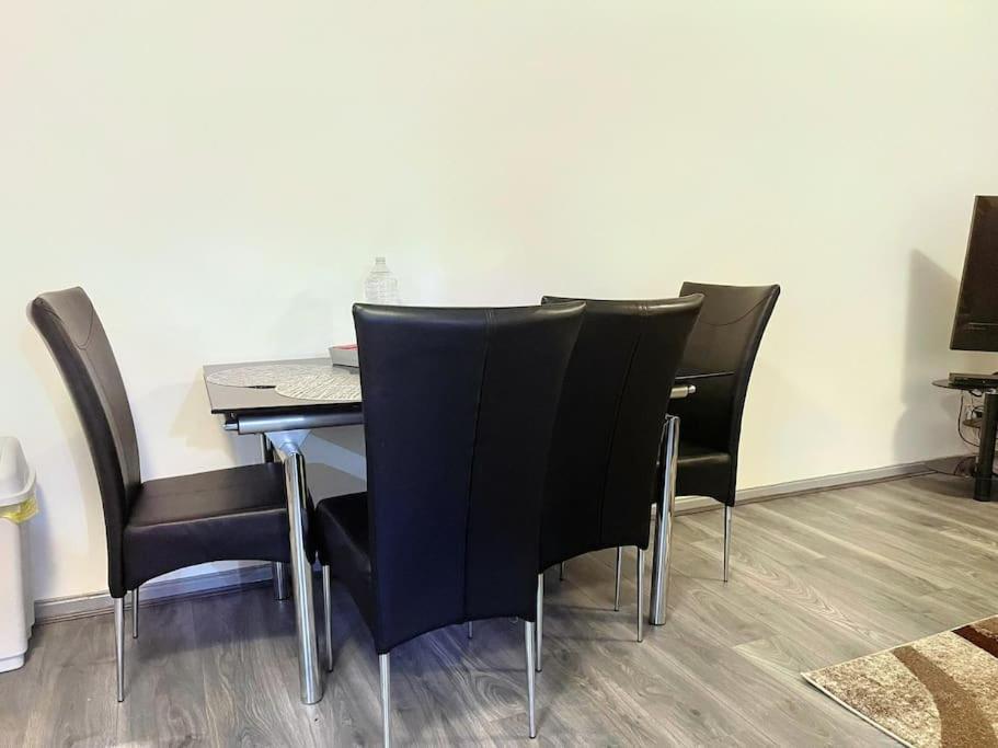 Lovely 3 Bed Ground Floor Apartment Near Qe Hospital Harborne Birmingham New Exterior foto