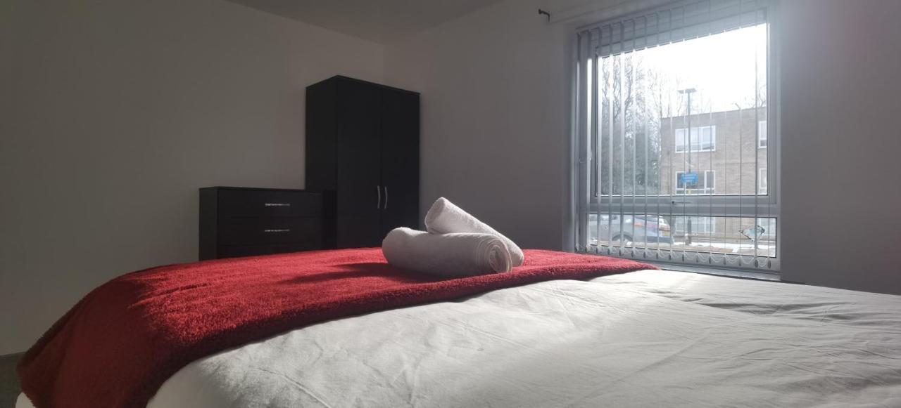 Lovely 3 Bed Ground Floor Apartment Near Qe Hospital Harborne Birmingham New Exterior foto